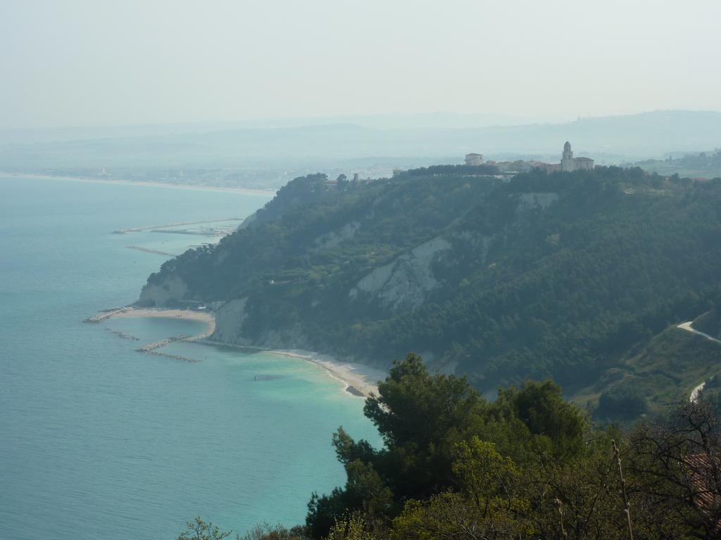 Il Vicolo Relais Bed & Breakfast Sirolo Luaran gambar